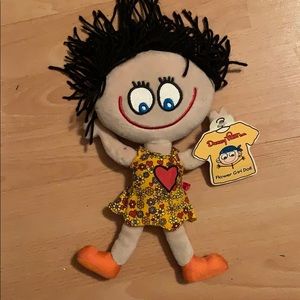 Flower girl doll ,,,vintage,,super cute NWT